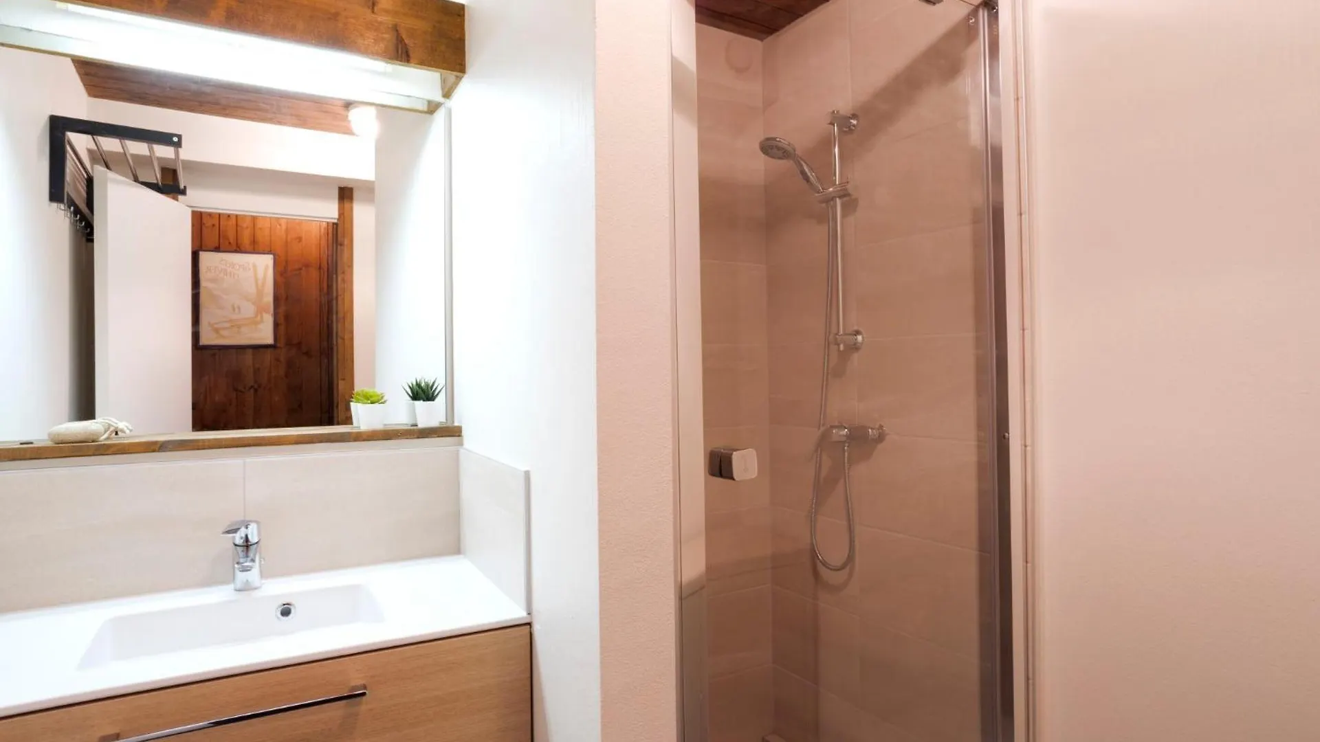 Studio Le Bionnassay By Interhome Les Contamines-Montjoie